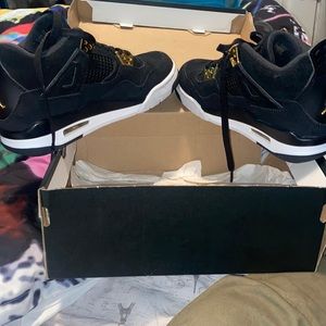 Air Jordan 4 Black Metallic